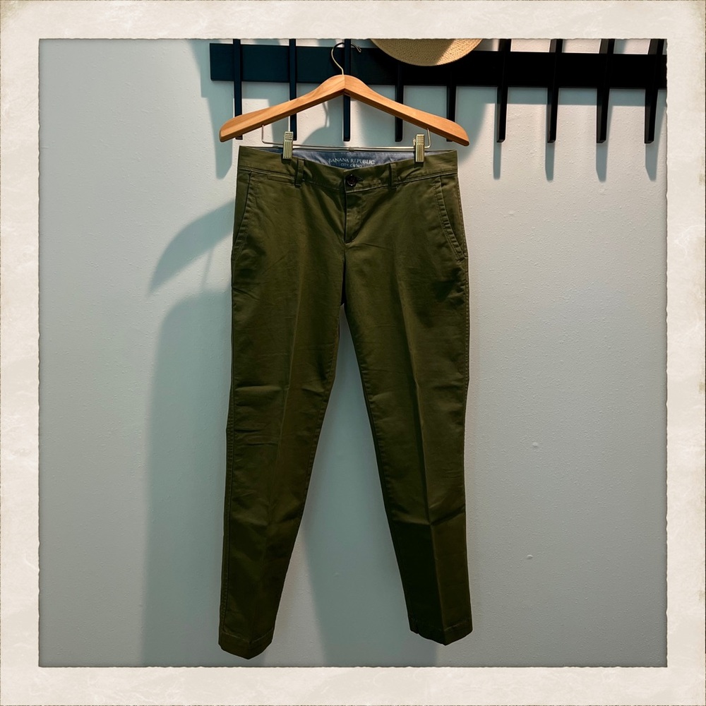 Banana Republic City Chinos